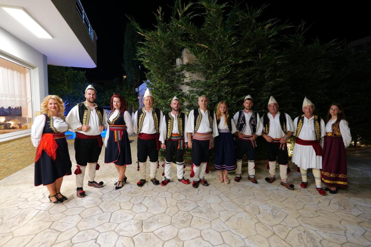 Vila Ahmeti ซารานเดอ ภายนอก รูปภาพ